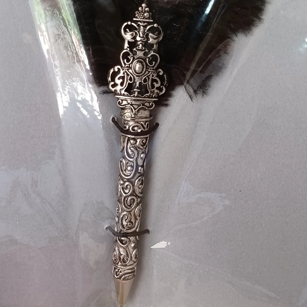 Ostrich pencil