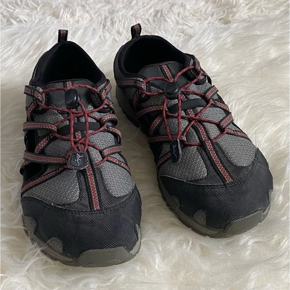 Chaco Outcross Water Shoe, youth size 6