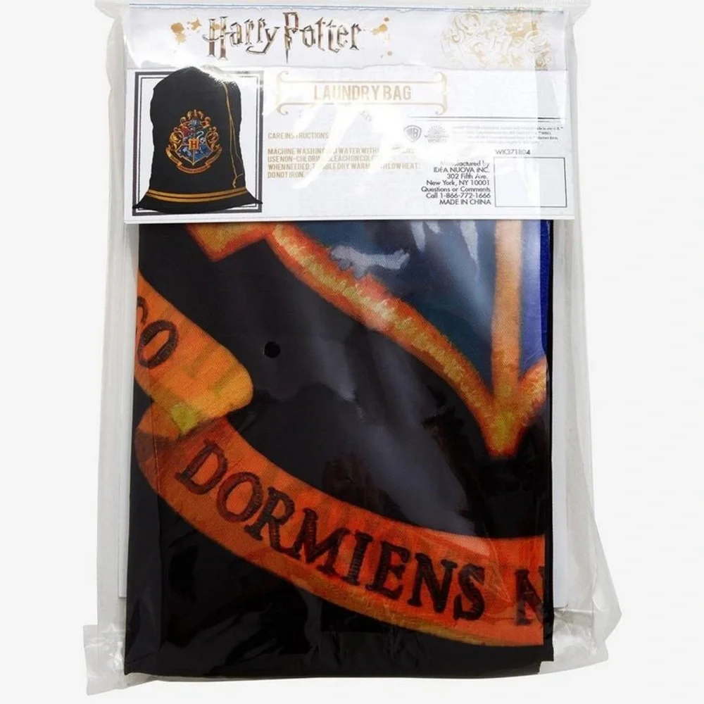 HARRY POTTER HOGWARTS LAUNDRY BAG! Drawstring Duffel Storage Organizing Shopping