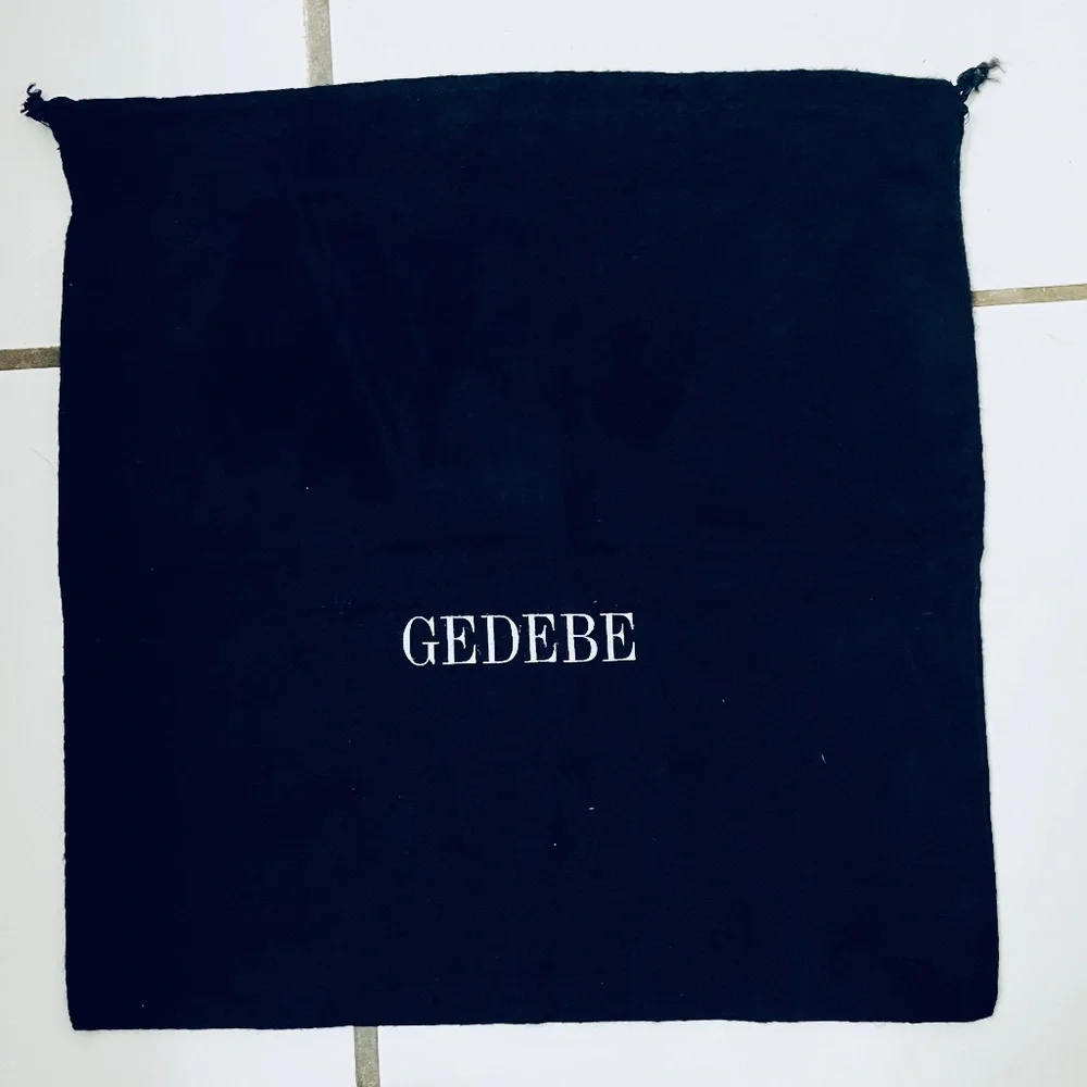GEDEBE cloth dust