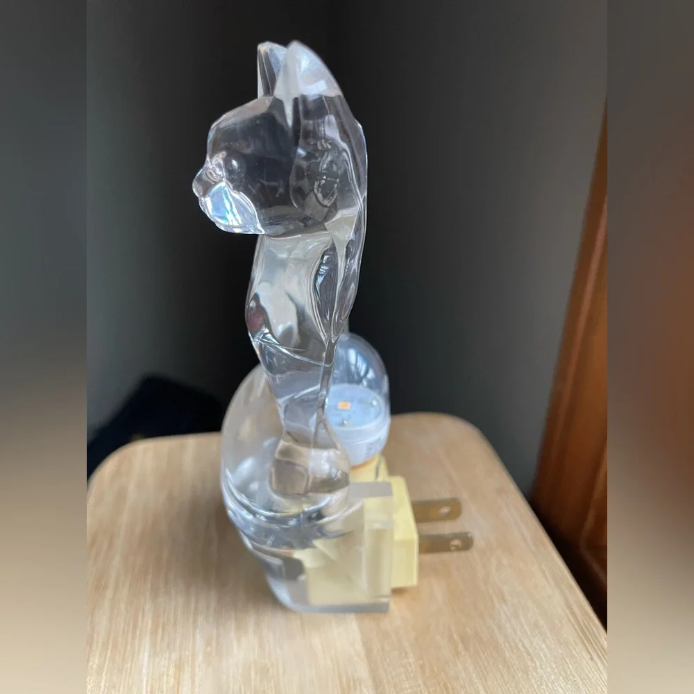 Vintage Clear Acrylic Cat Night Light