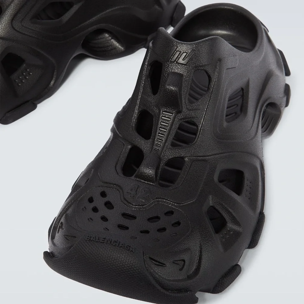 💯 - New Authentic Balenciaga Black Comfortable HD rubber mules