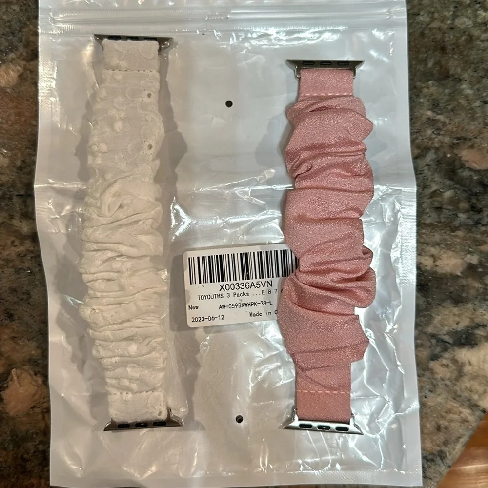 Two pack Apple Watch scrunchie bands