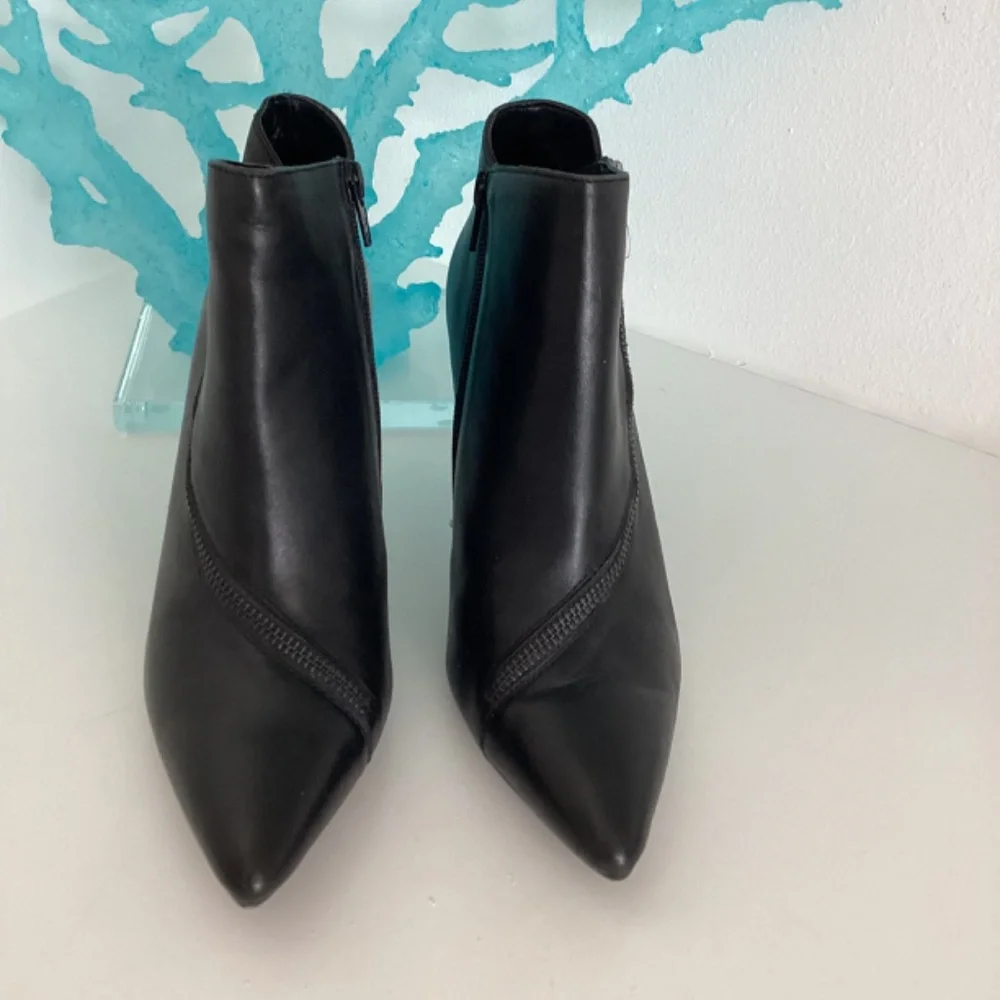 AEROSOLES heelrest ankle