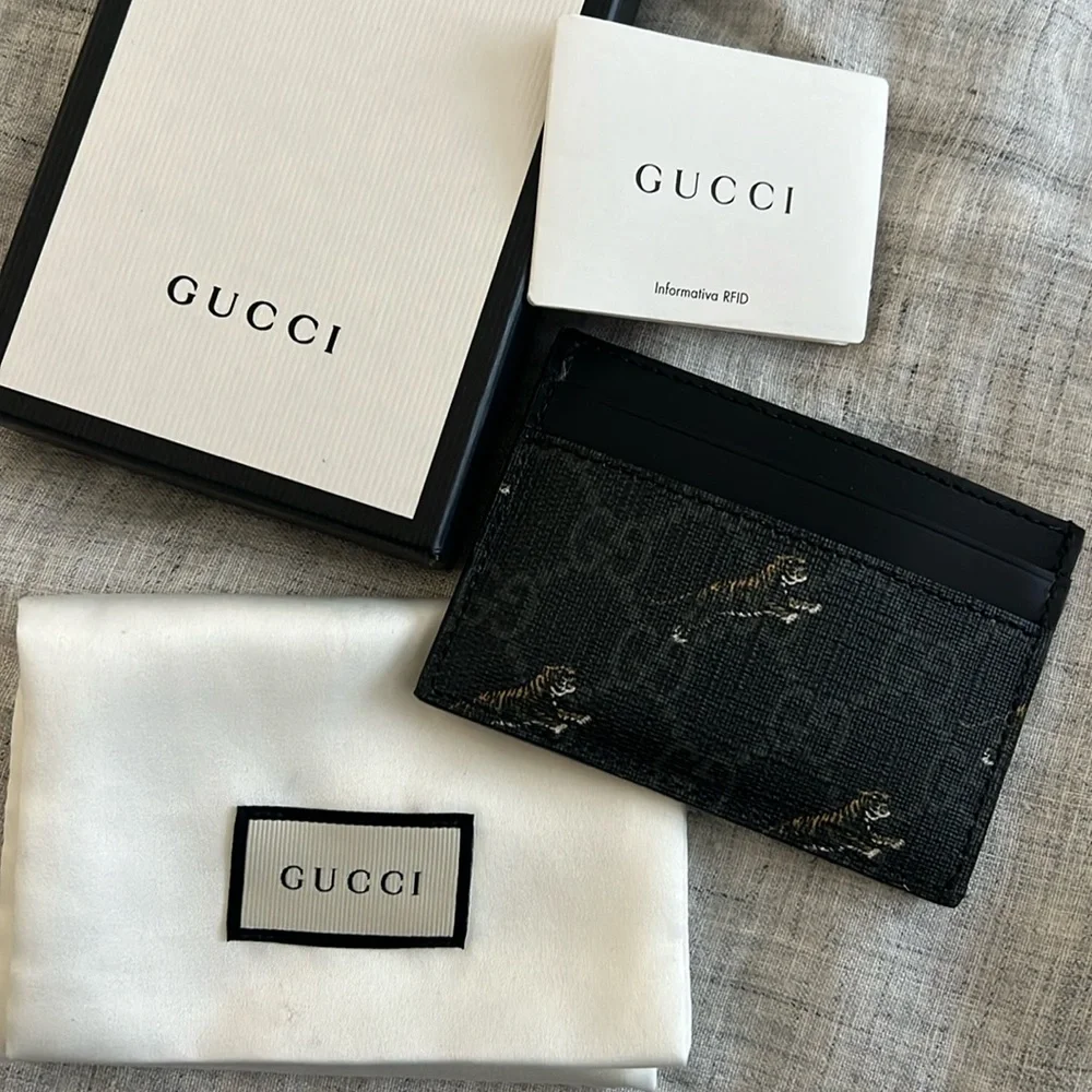 🆕💯% Auth Gucci GG Supreme Canvas Card Case NWT Black Tiger 🐅