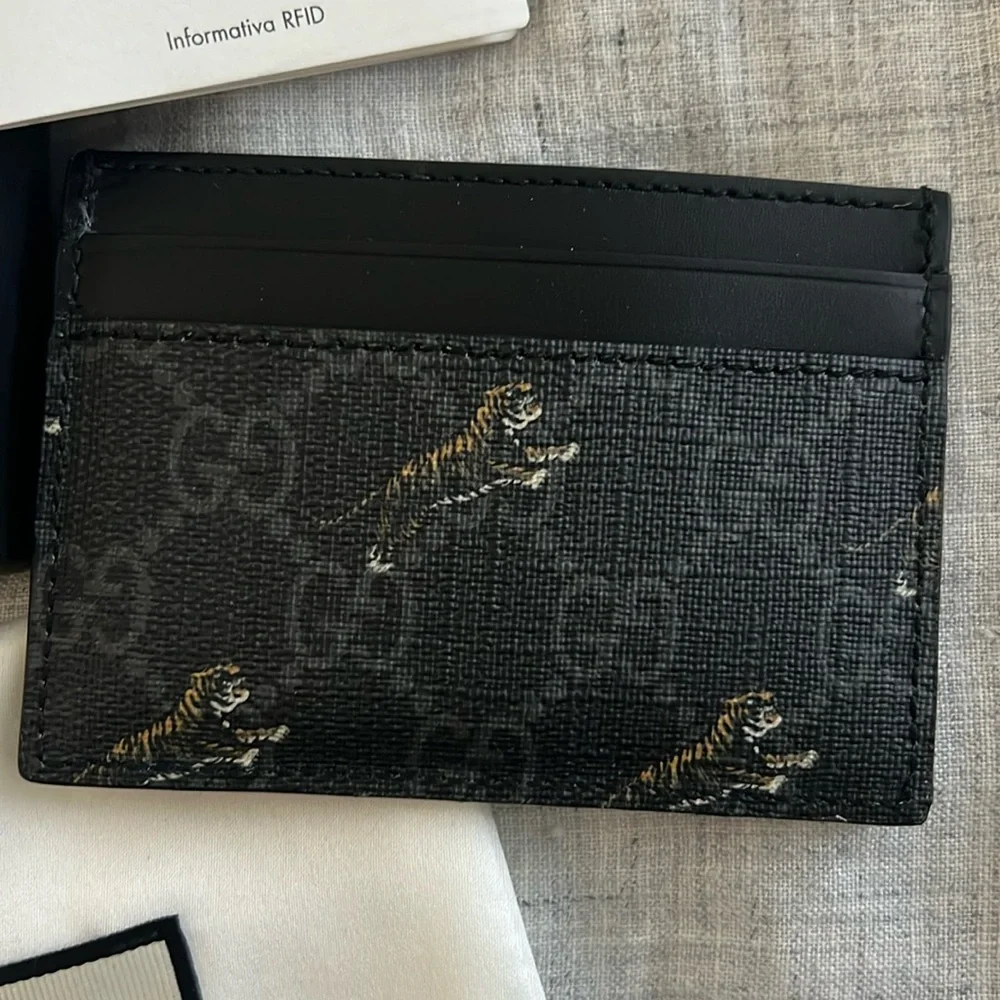 🆕💯% Auth Gucci GG Supreme Canvas Card Case NWT Black Tiger 🐅