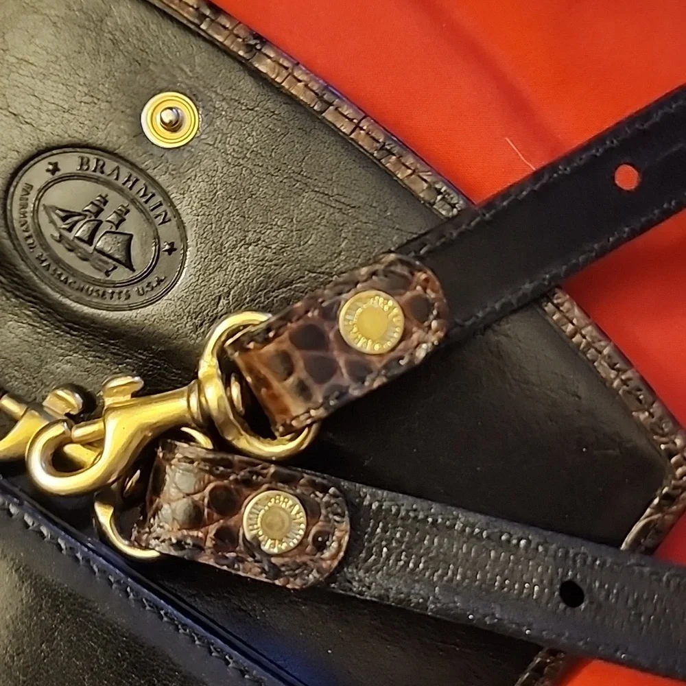 Authentic Brahmin Briefcase crossbody bag w matching wallet