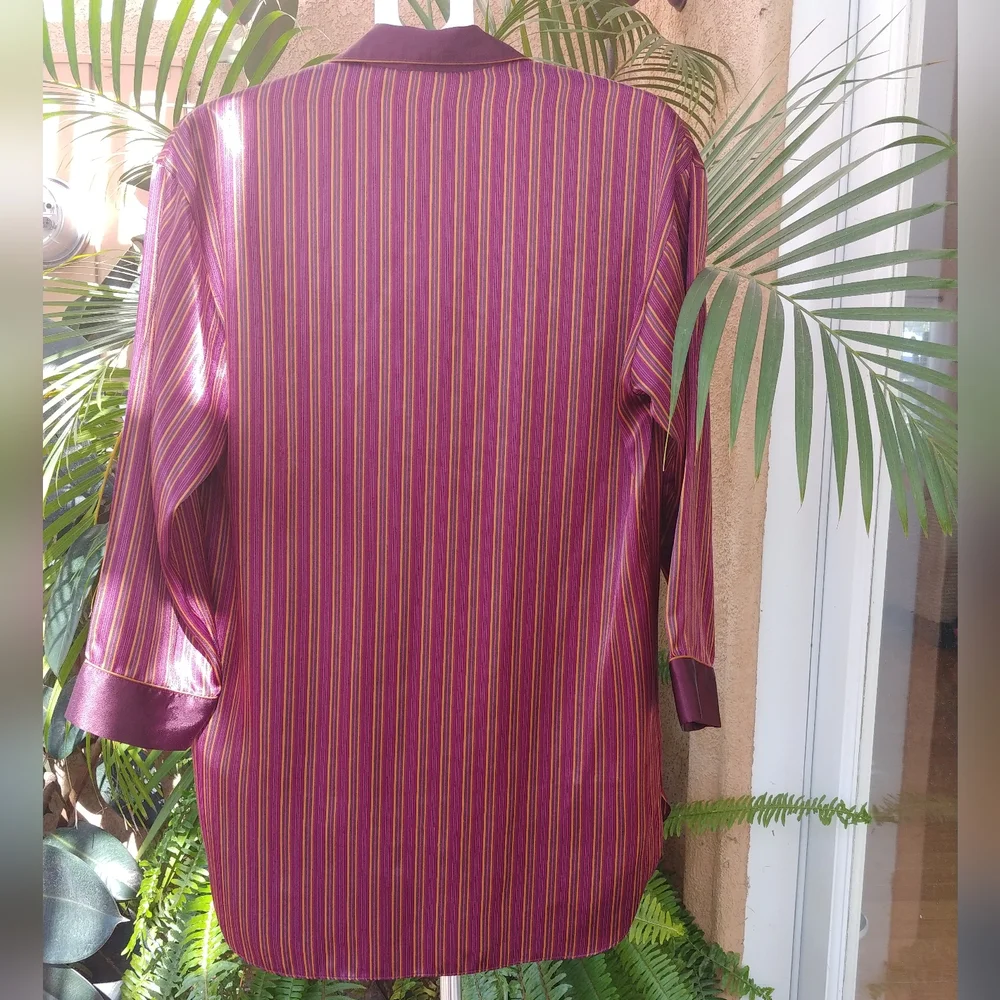 VTG 90s Victoria’s Secret Gold Label Monogrammed Satin Nightshirt