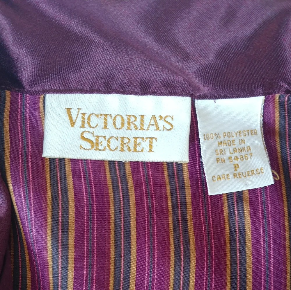 VTG 90s Victoria’s Secret Gold Label Monogrammed Satin Nightshirt