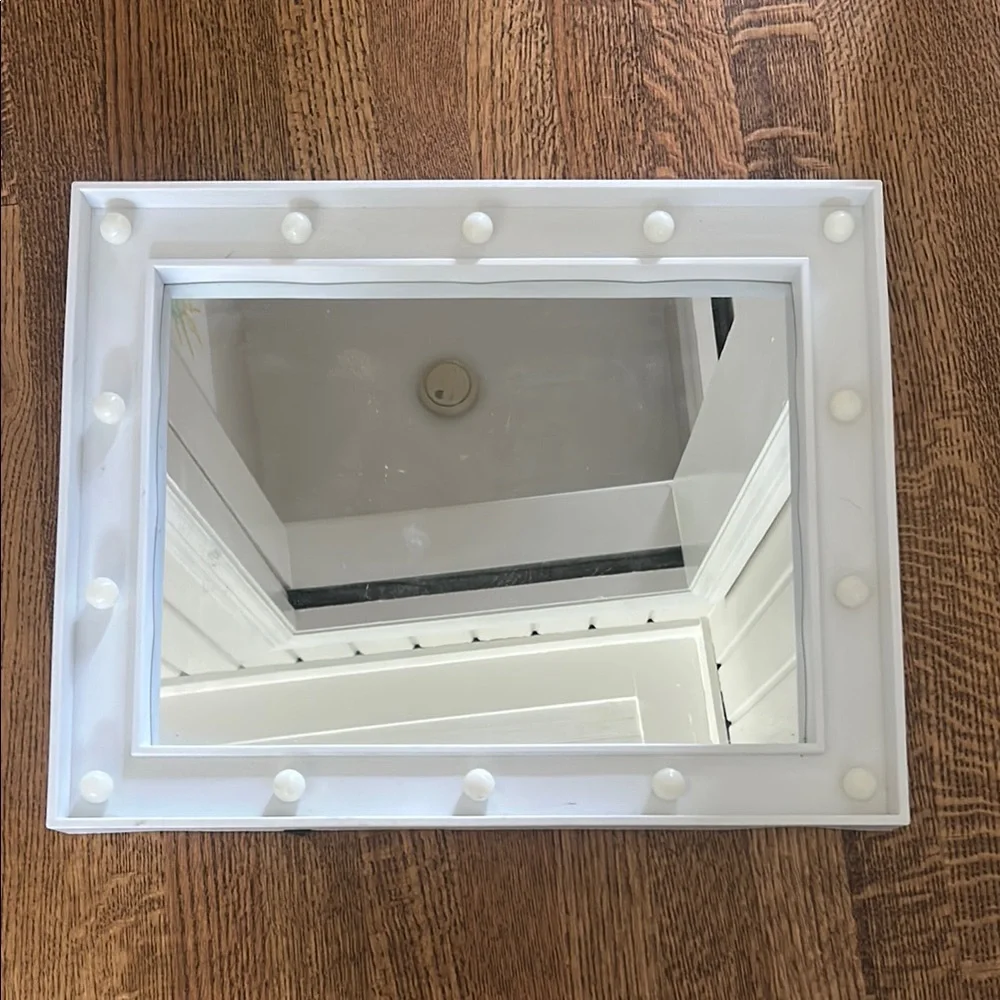 White Vanity Mirror with Lights