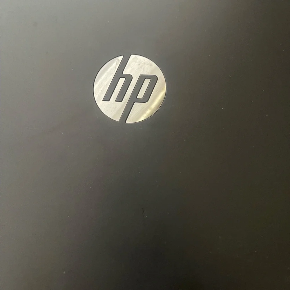 COPY - COPY - (WORKING) HP CHROMEBOOK 14 w/POWER CORD (UNLOCKED)
