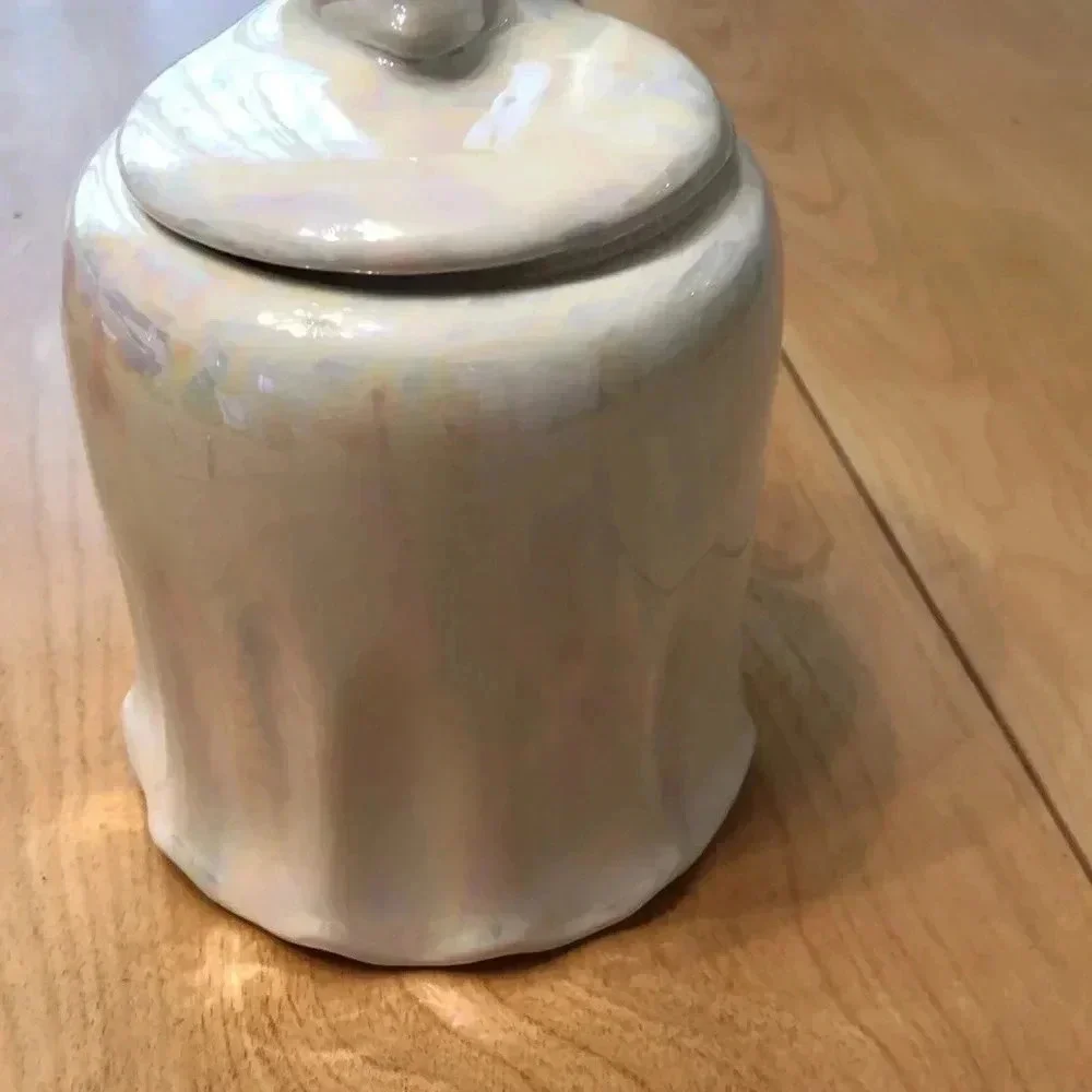 10 Strawberry Street white iridescent Ghost Halloween canister