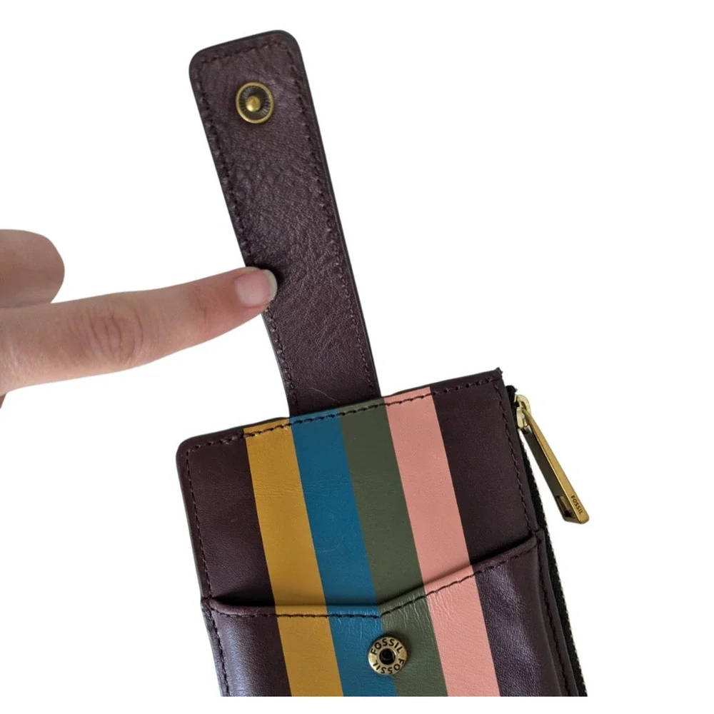 Fossil Savannah Tech Wine Red Multi Leather Wallet with Zipper Snap Phone Holder