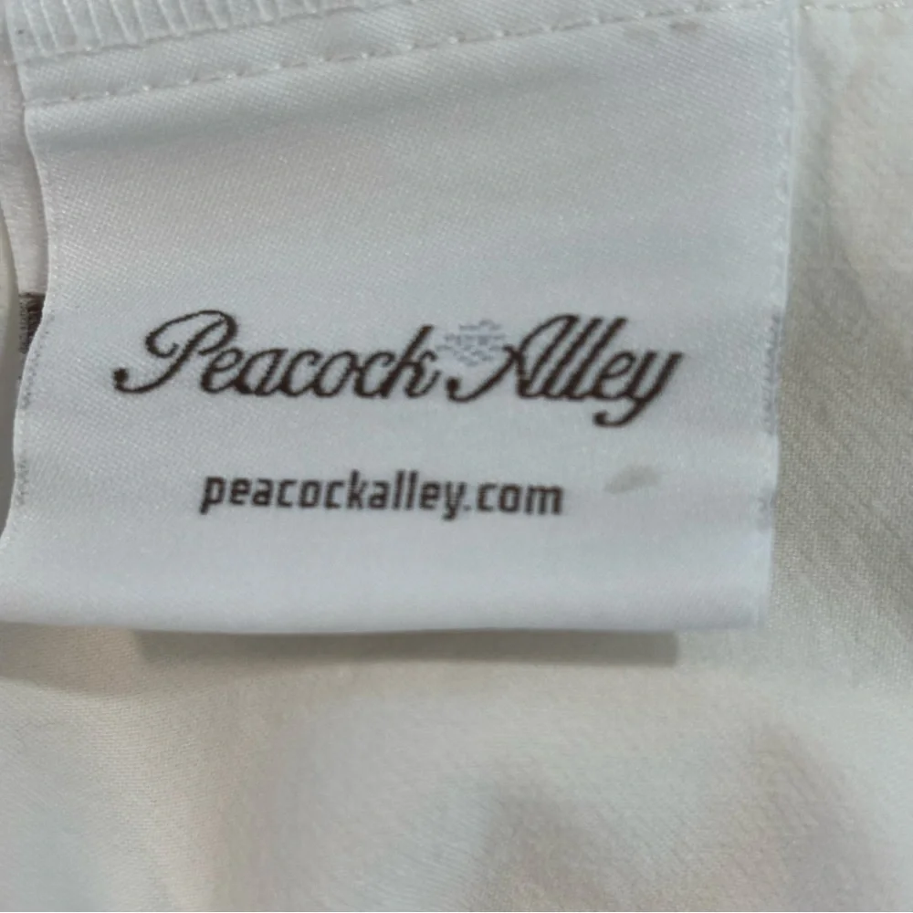 Peacock Ally King Pillow Cases EUC Off White Set of 2