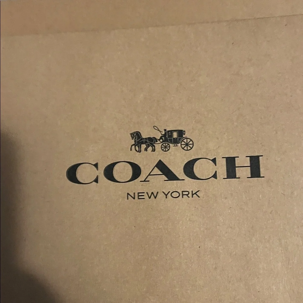 Coach logo boxes