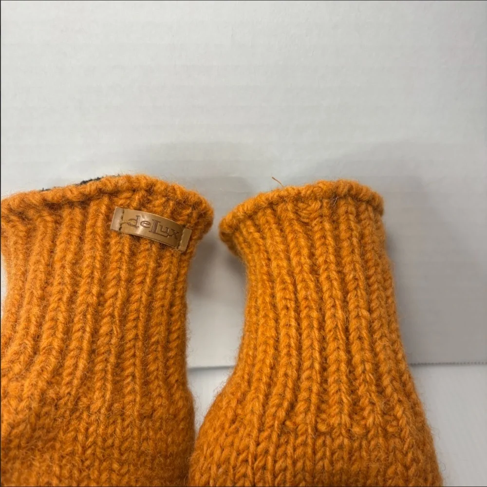 DeLux ERNIE MITTENS Sesame Street ADULT puppet LINED costume berts friend earnie