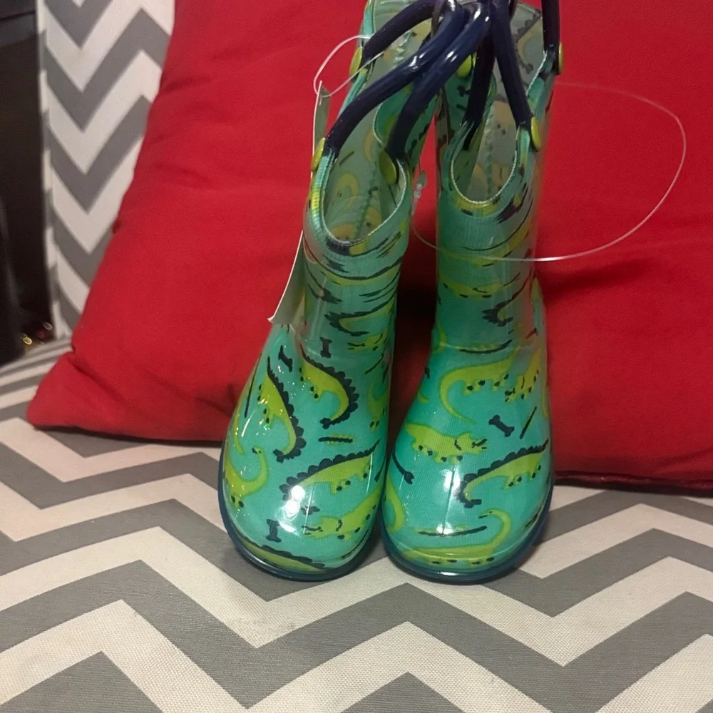 Kids' Vibrant Patterned Rain Boots - Blue and Green