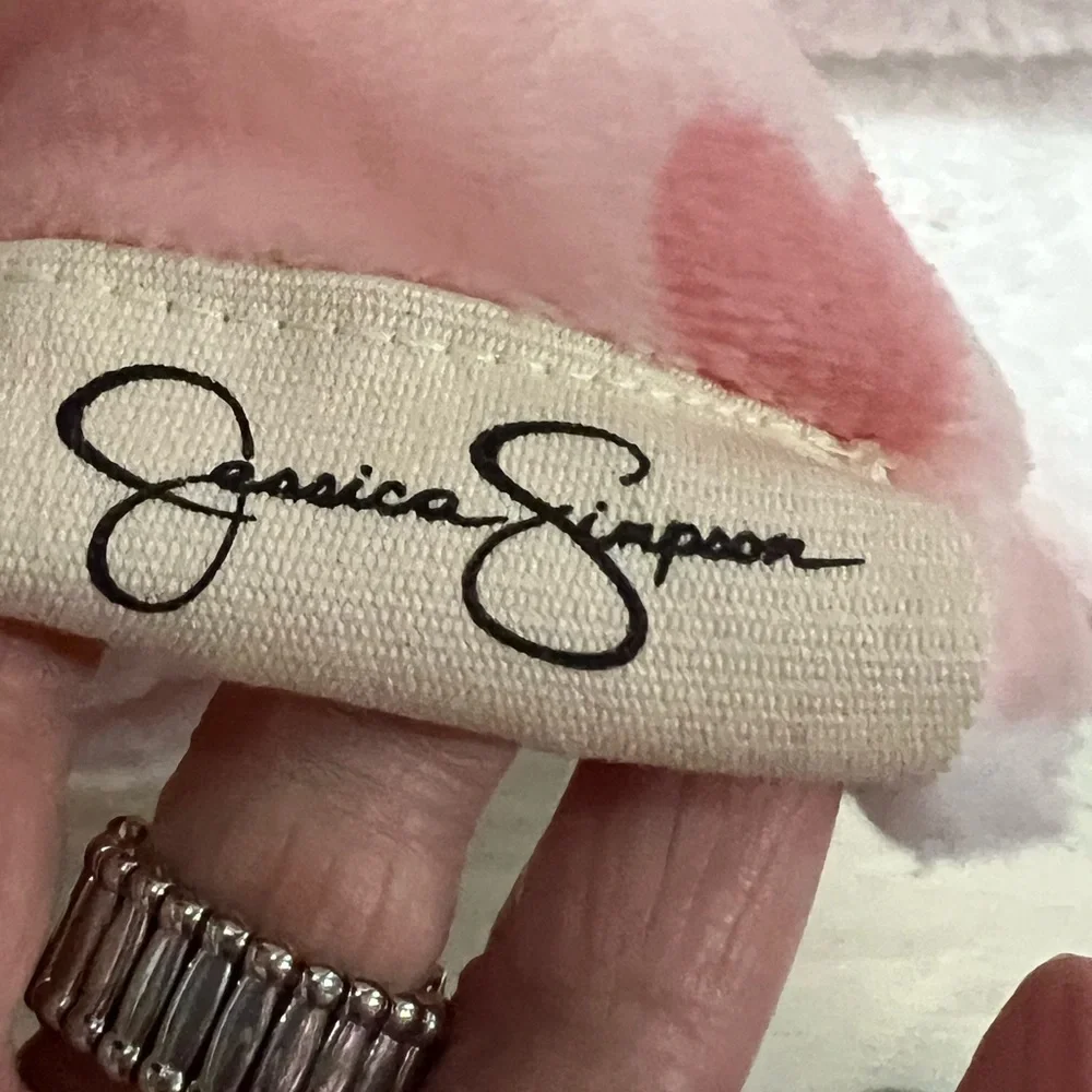 Jessica Simpson faux fur