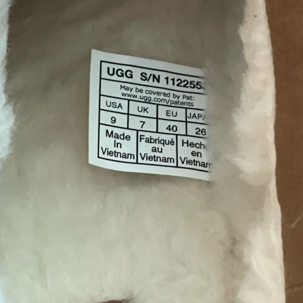 UGG Tazz Platform Slippers Chestnut