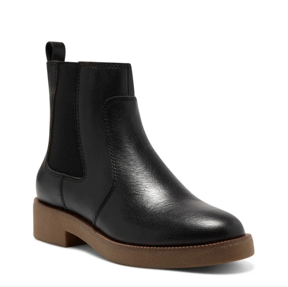NWOT Lucky Brand Ressy Black Leather Chelsea Ankle Boots 8 Almond Toe Block Heel