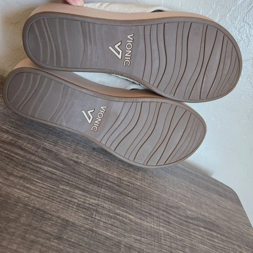 Vionic Arabella Metallic Wedge Sandals Champagne Size Womens 10 Comfort Orthotic