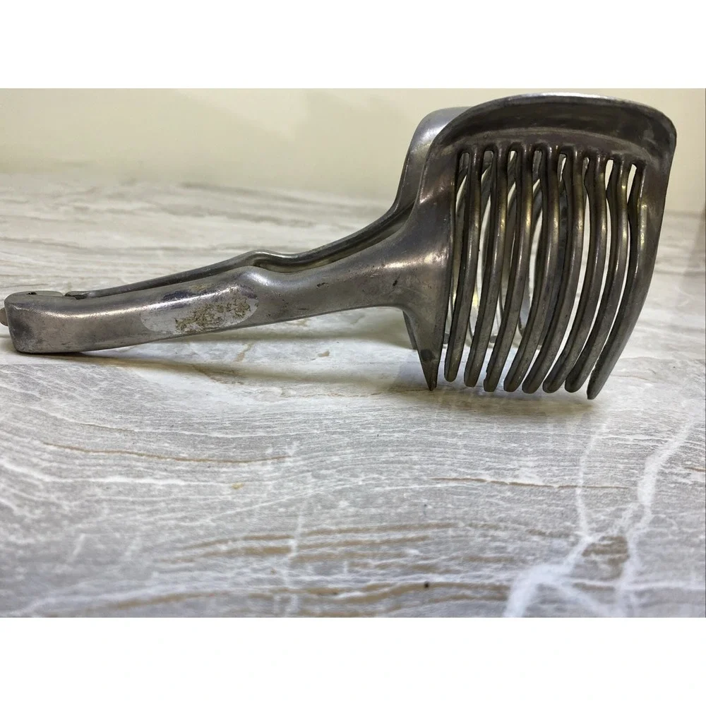 The Unbranded Brand **vintage kitchen