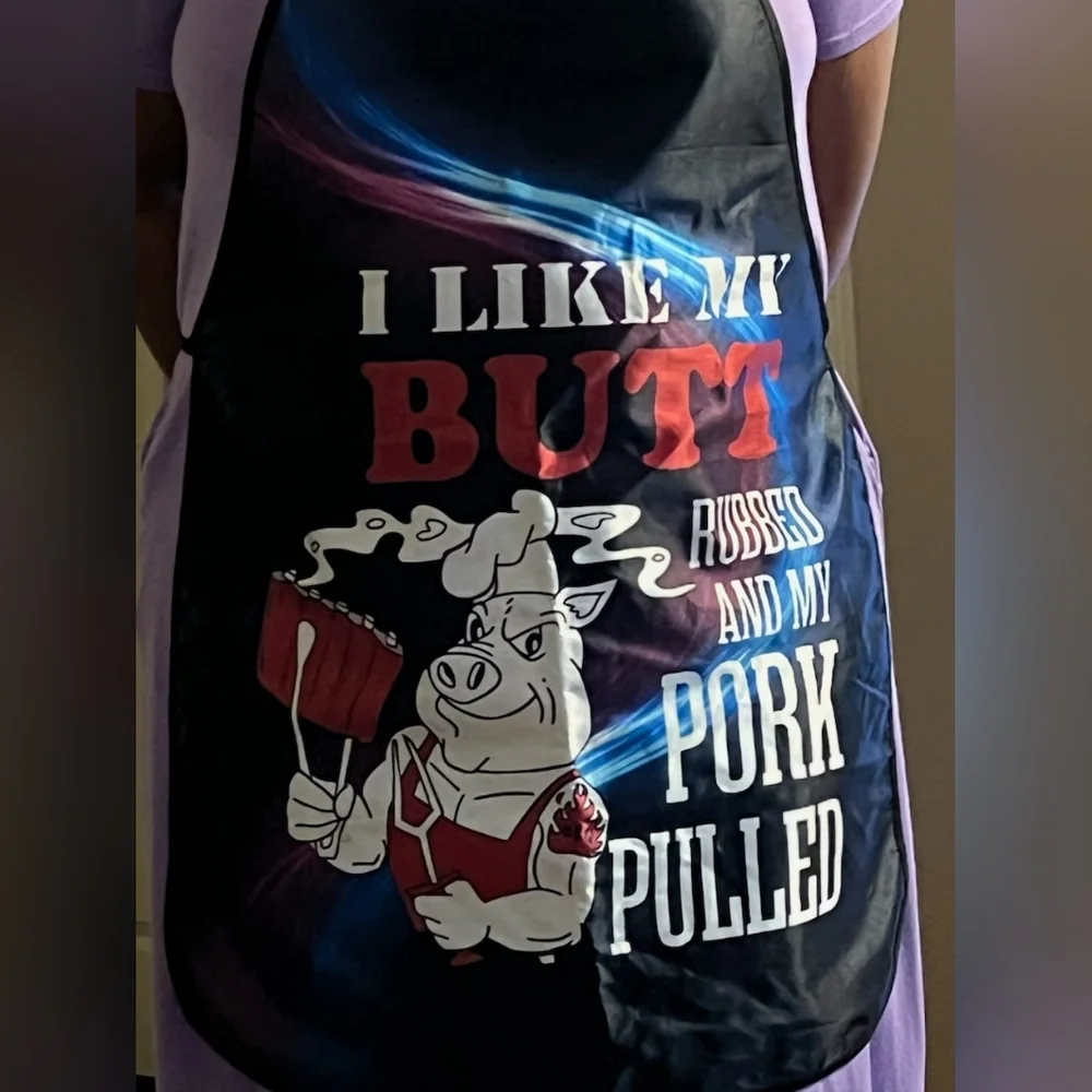 Source Unknown Black BBQ Apron with Red and White Text and Pig Graphic