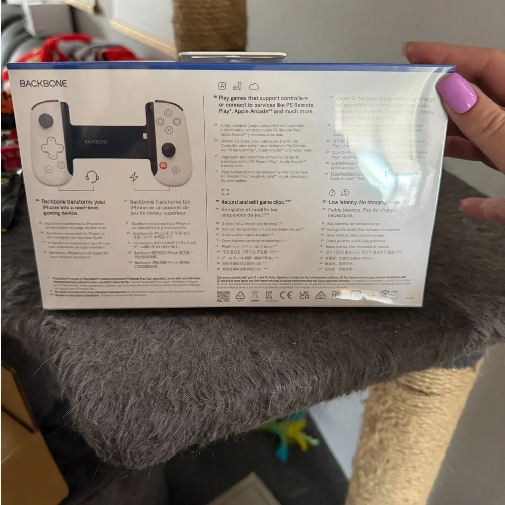 Play stationBackbone White Mobile Controller - Lightning for iPhone