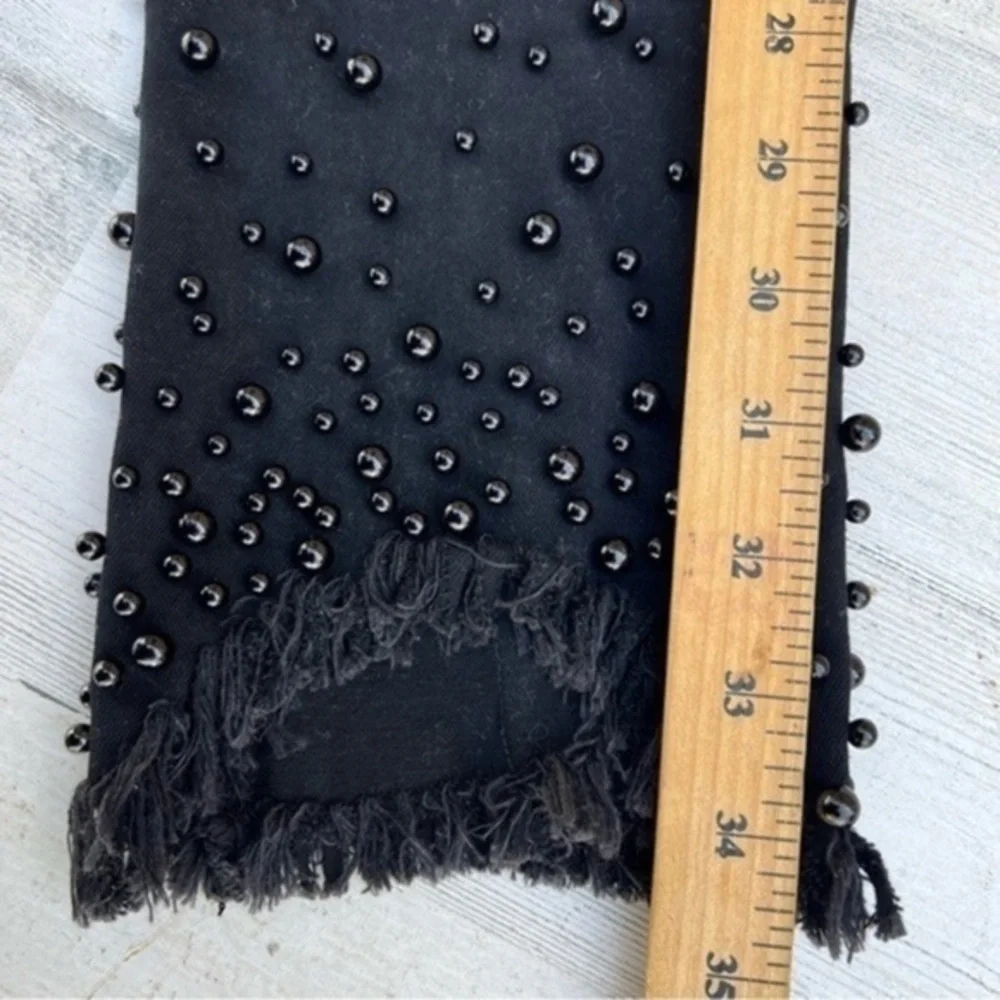 Juliette Frayed Hem Beaded Jeans Size 8
