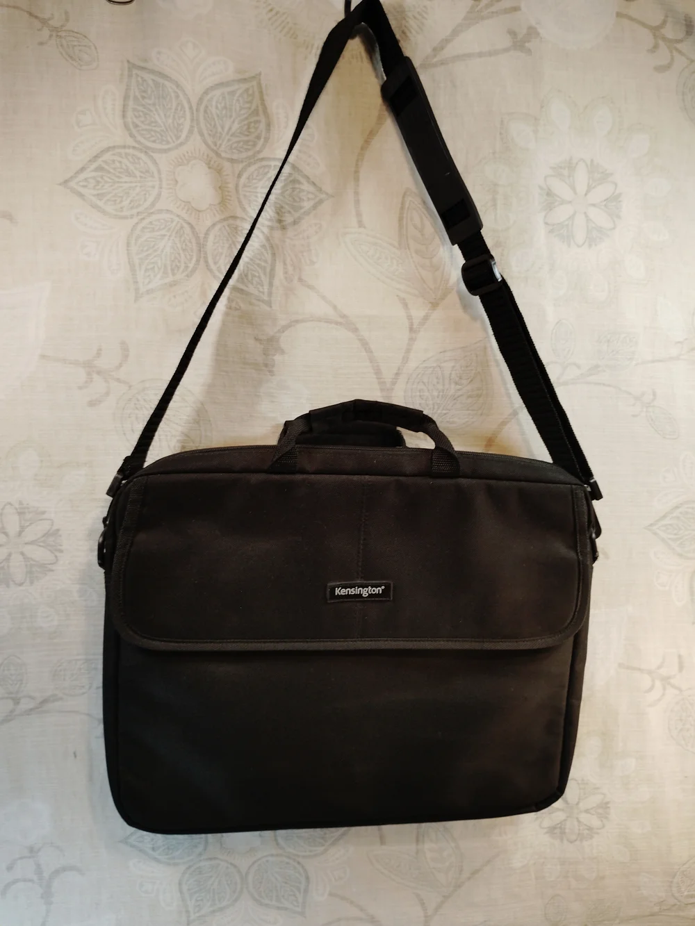 Kingston Black Laptop Messenger Bag for Men