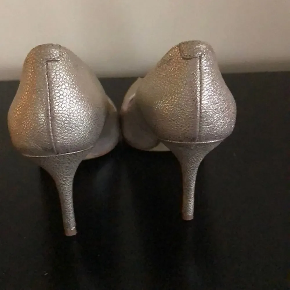 Enzo Angiolini Call Me gold leather grainy pumps heels sz 9M