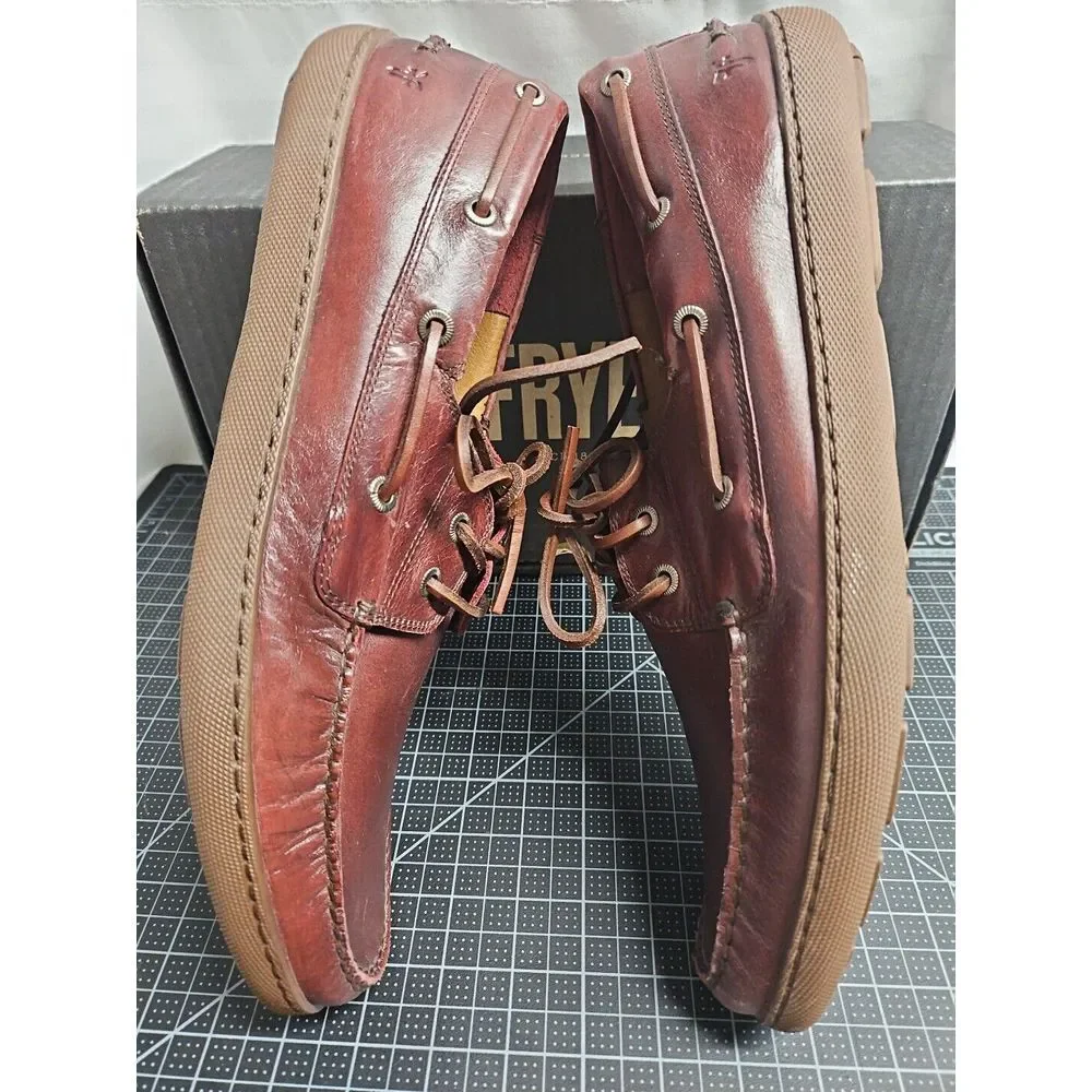 Frye between eyestay