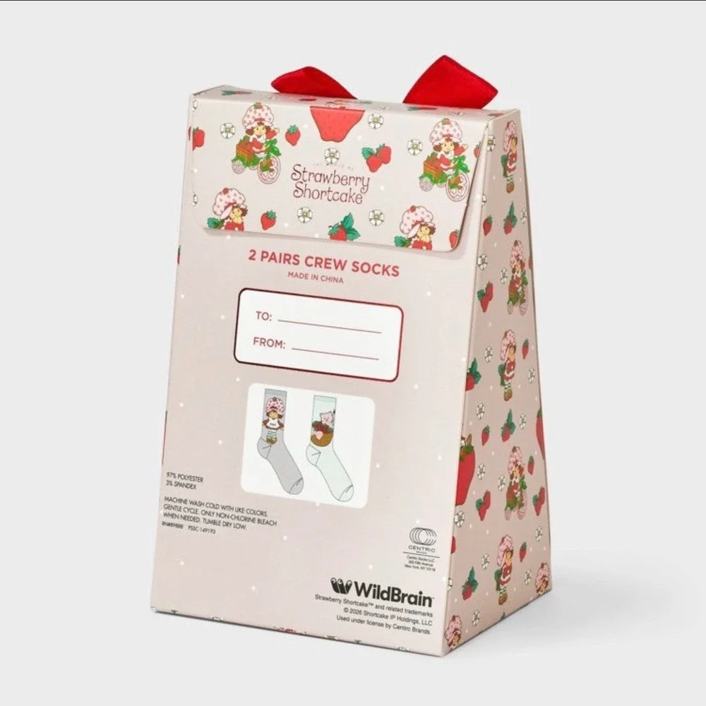 Strawberry Shortcake 2 Pair Crew Socks Gift Box Set Pink Oatmeal Shoe Size 4-10