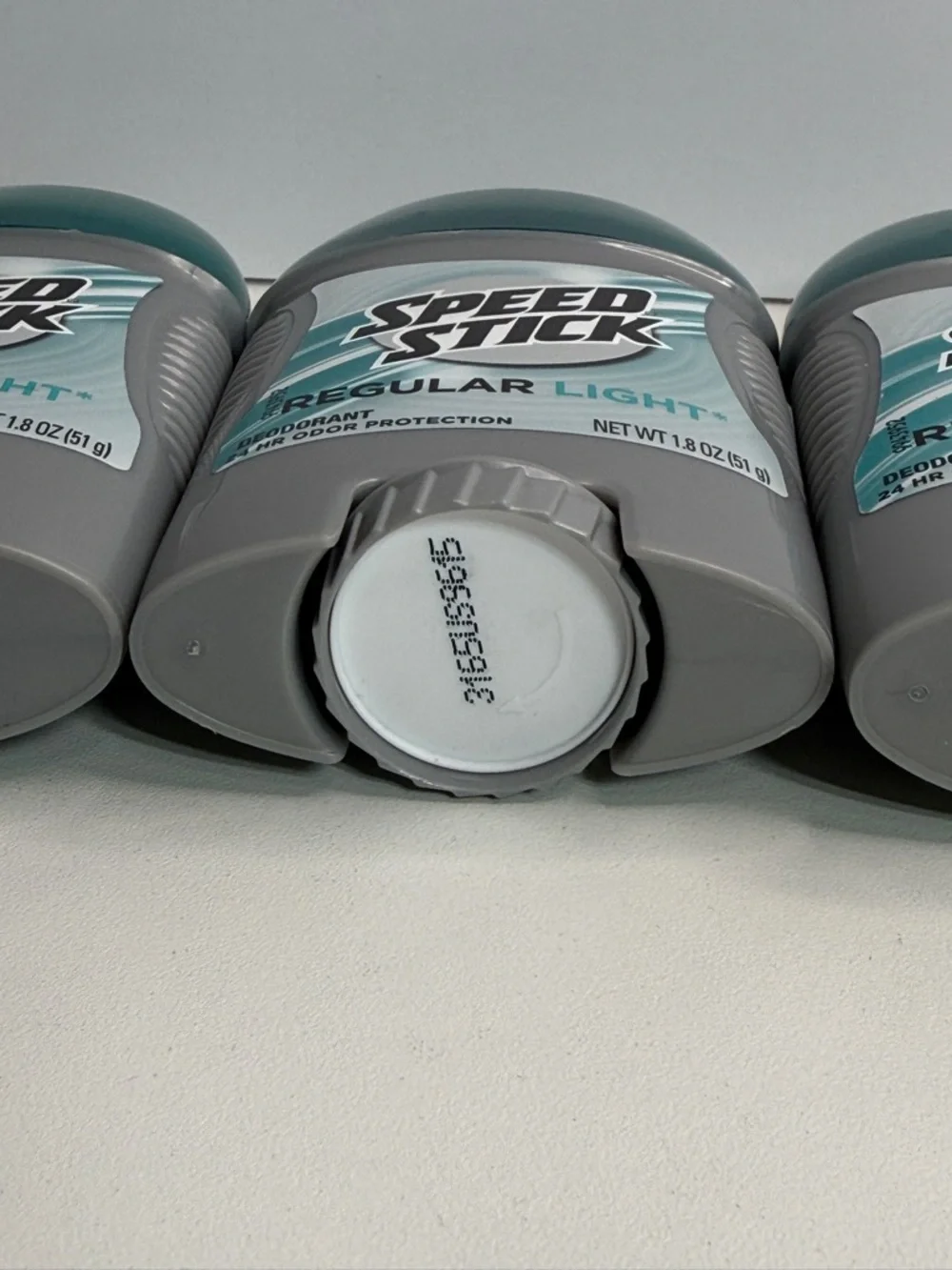 Speed stick light new regular