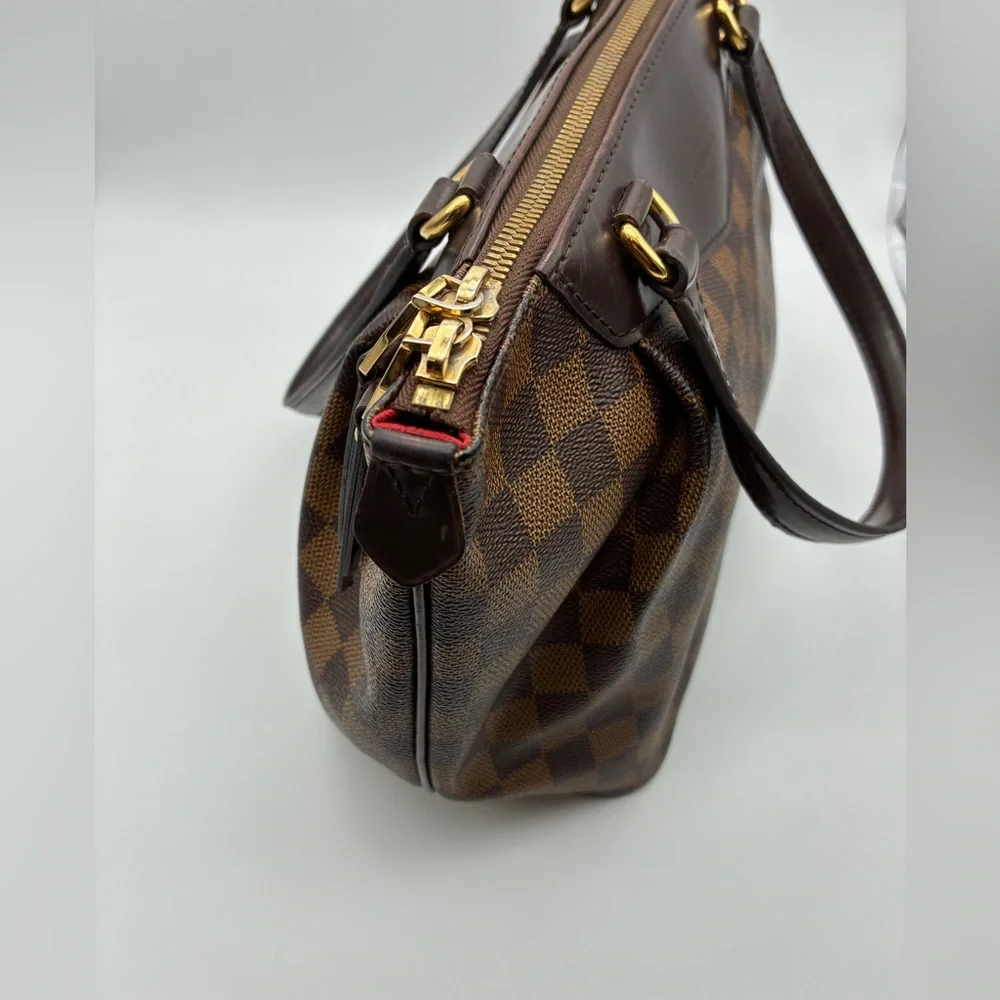 Louis Vuitton chic louis