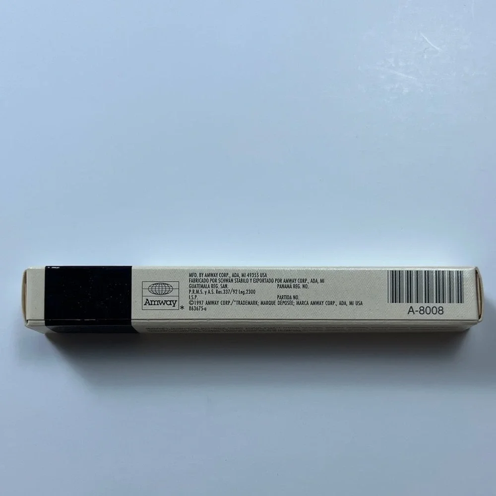 Artistry enhancing concealer