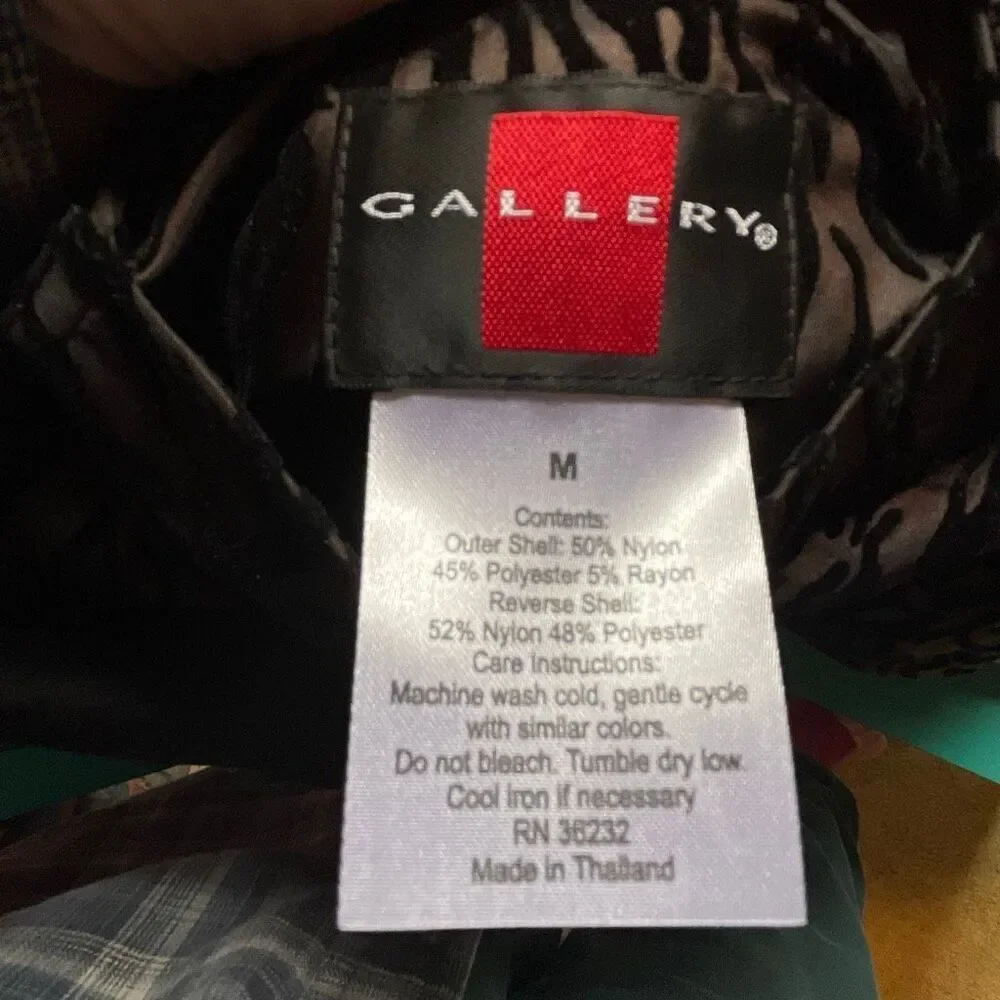 Gallery women’s zebra