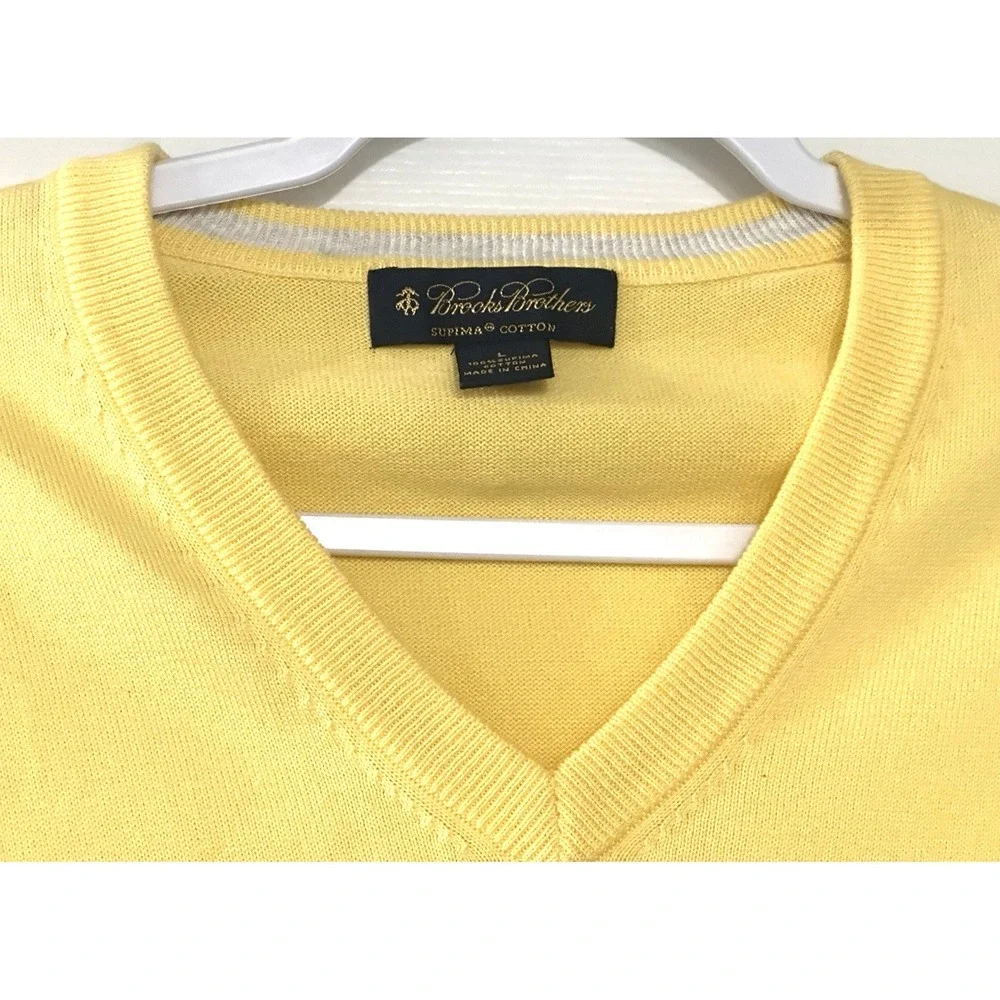 Men's Brooks Brothers Sweater Large V Neck Cotton Golf Pullover Yellow USA