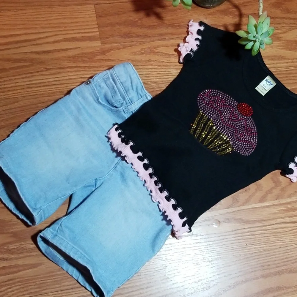 Gymboree shorts an cupcake bling‎ 4