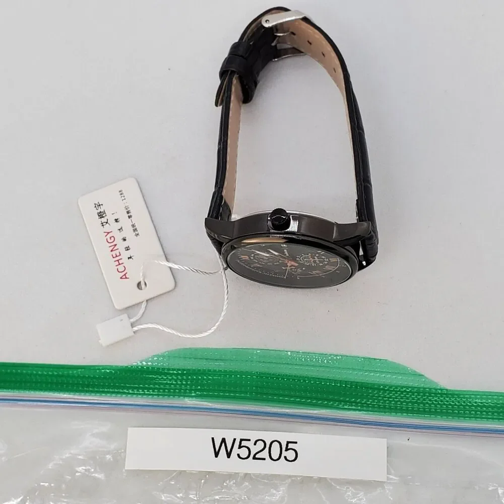 Unbranded new tags