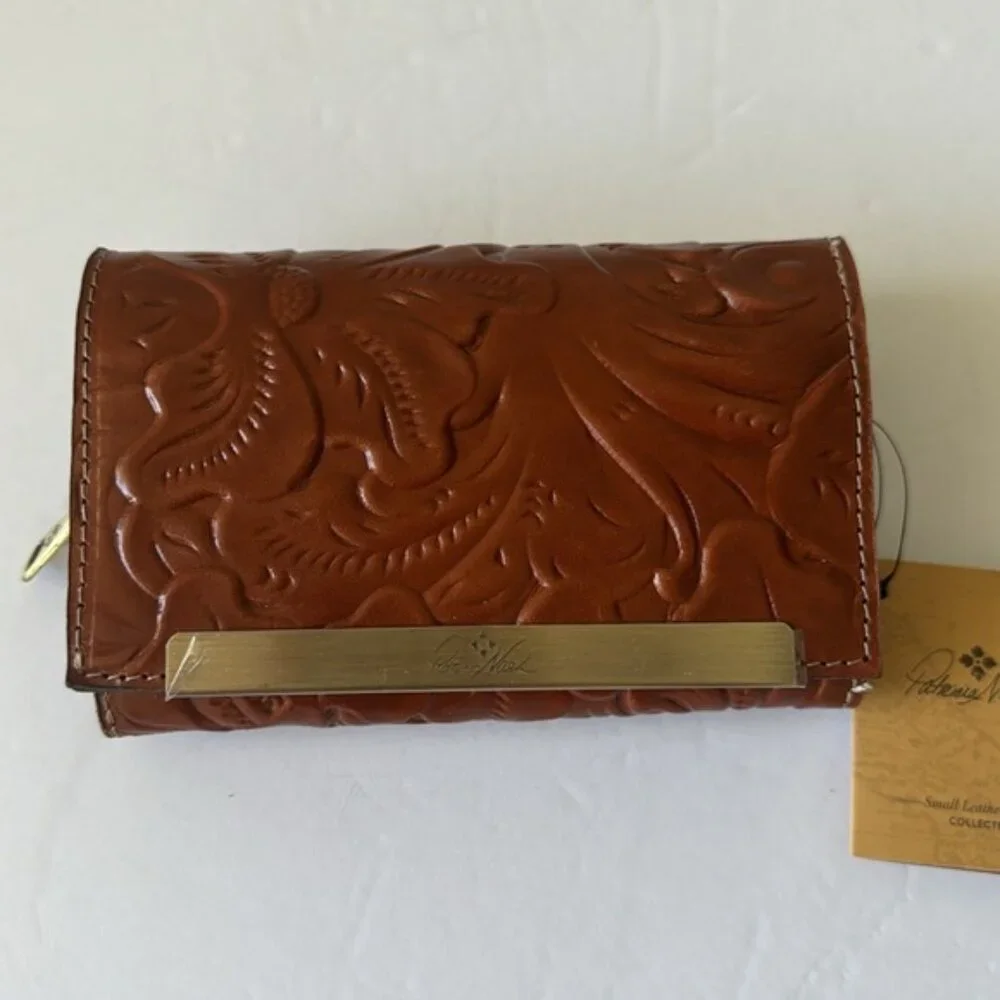 Patricia Nash Wallet Tooled Tri-fold Cametti Leather Florence Brown