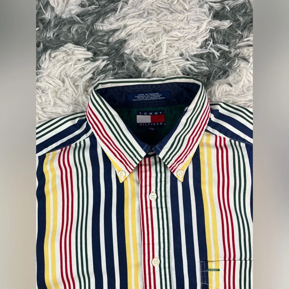 Tommy Hilfiger Men’s Short Sleeve Multi-color Striped Button Up Shirt Size M
