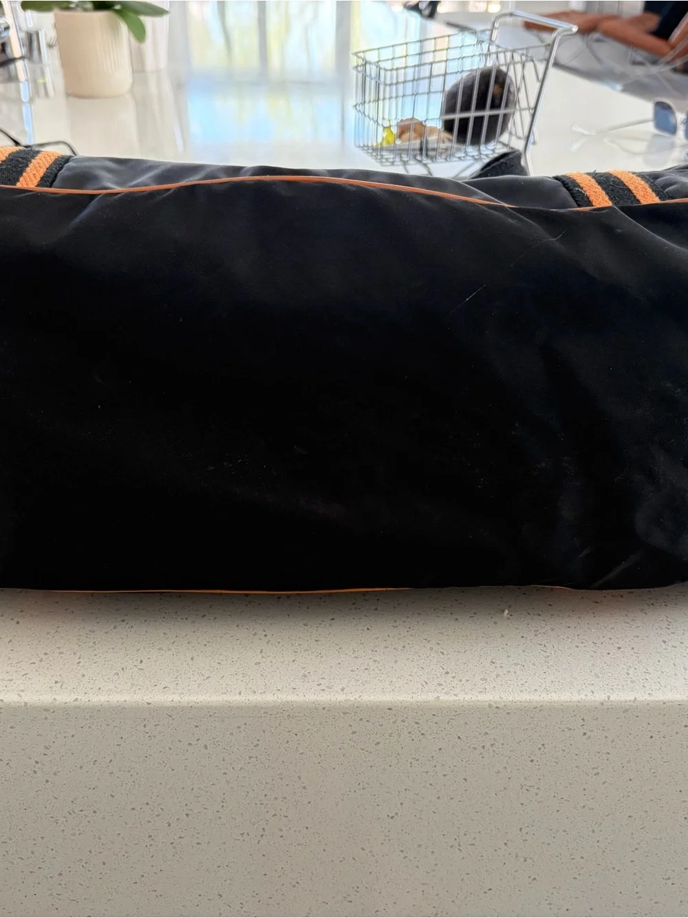 Gucci duffel black