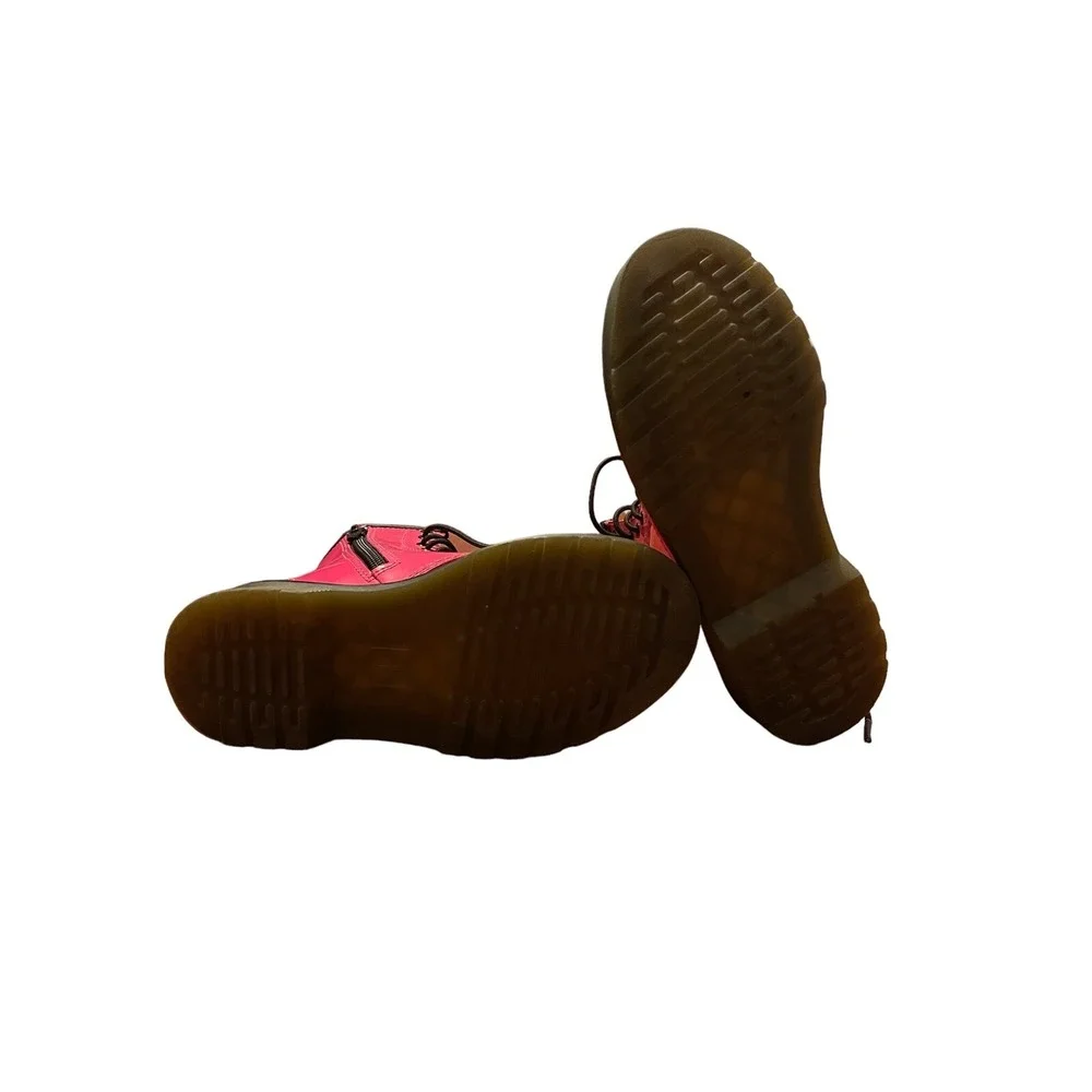 Dr. Martens times doc