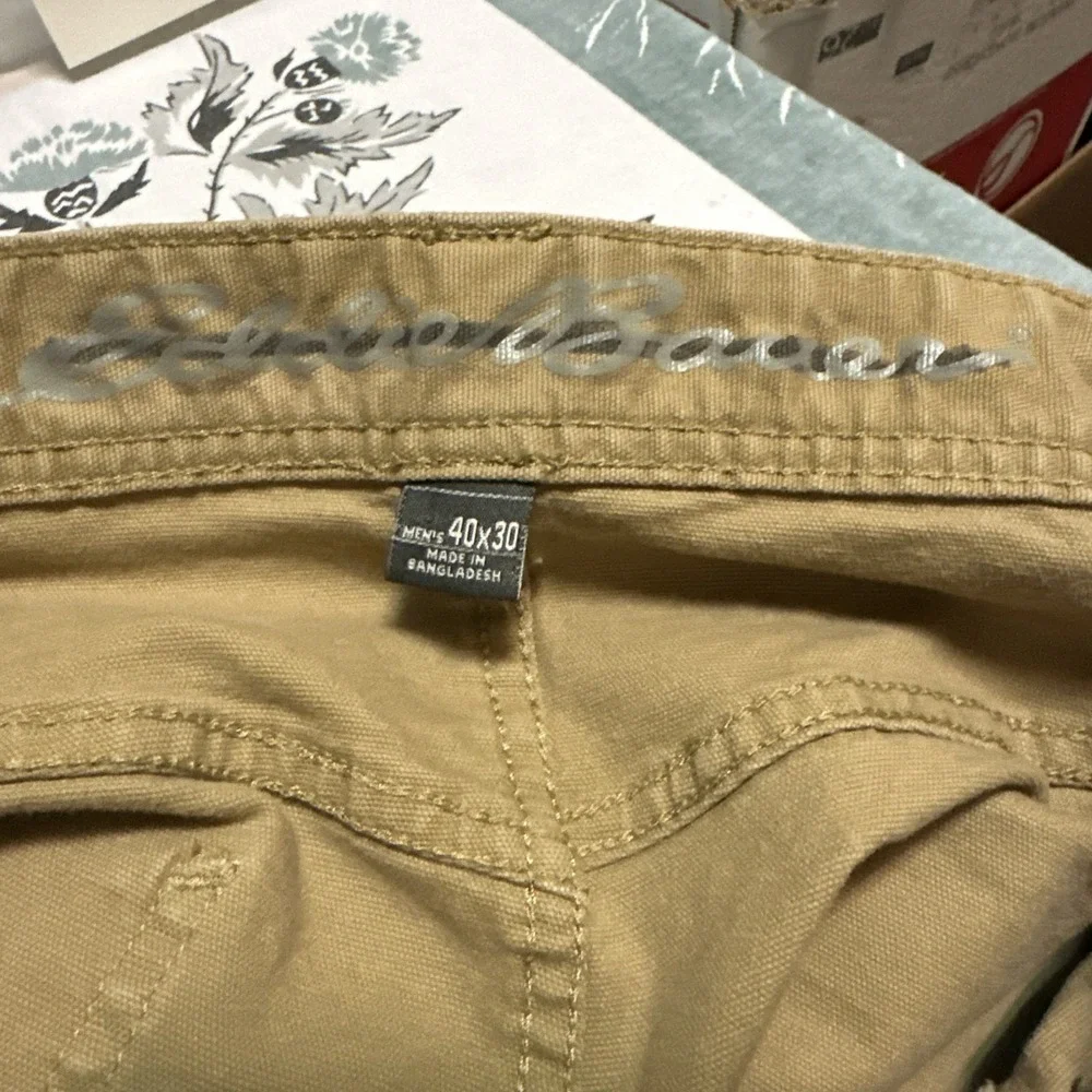 Eddie‎ Bauer Khaki Jeans 40x30