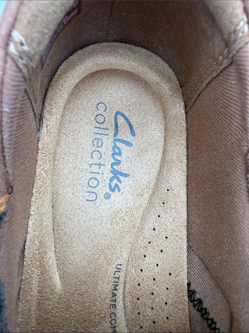 Clarks brown insole rubber