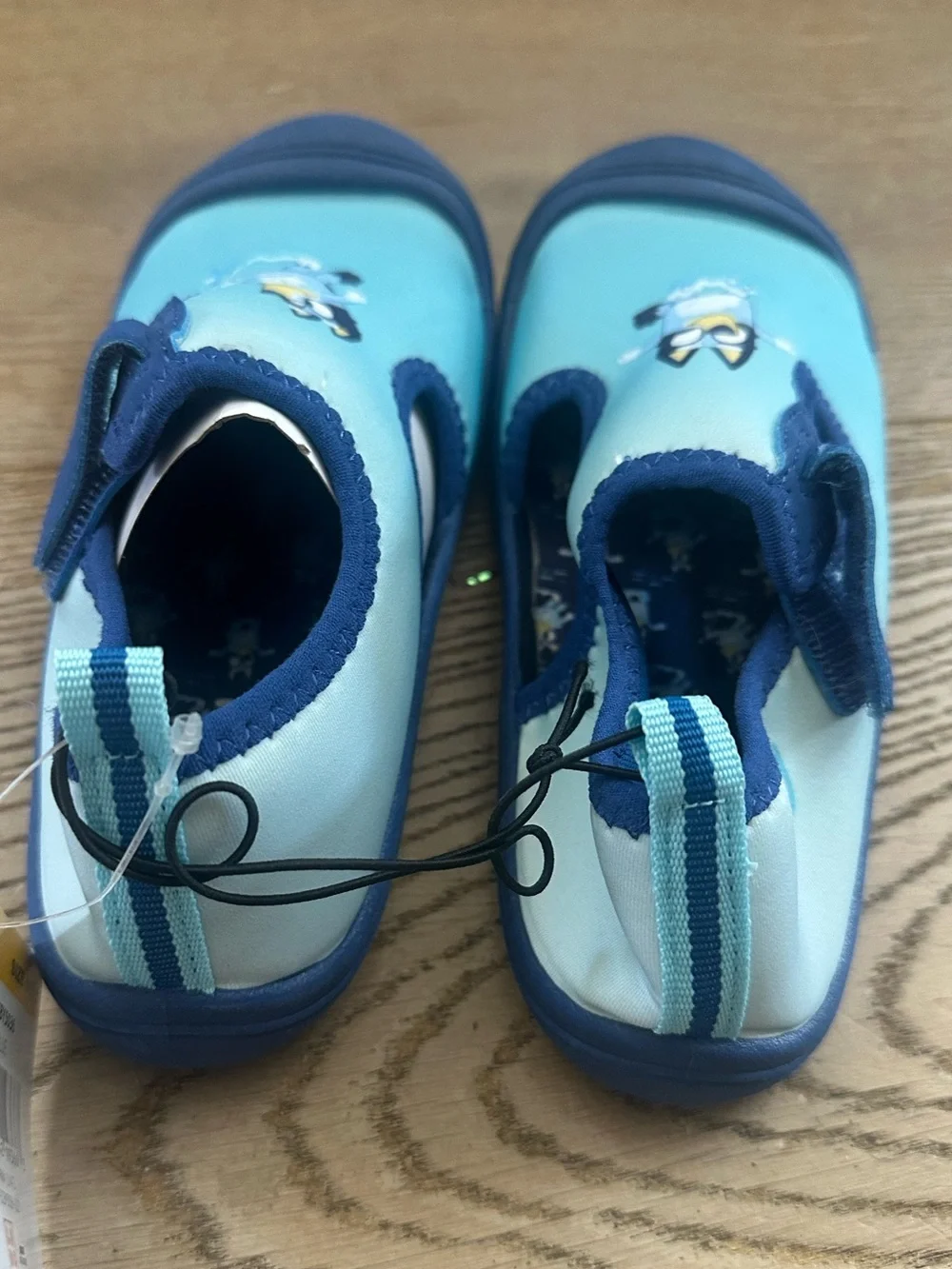 Bluey Toddler Water Shoes Aqua Blue Hook & Loop Swim Shoes Size 11/12 NWT