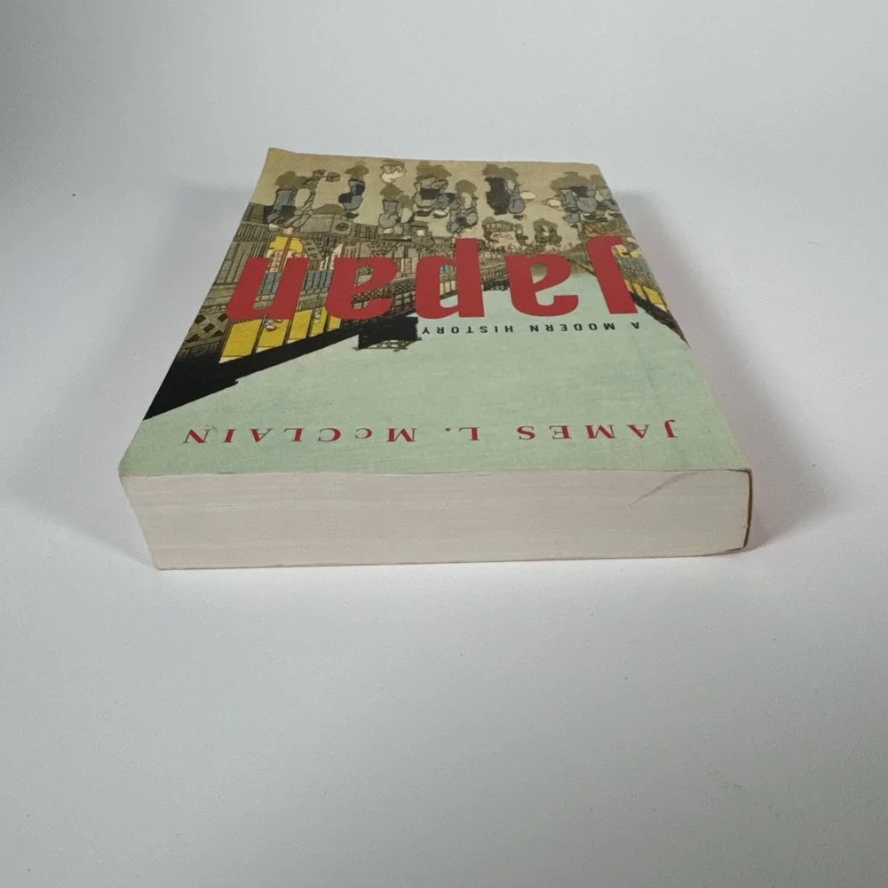 Japan: A‎ Modern History by James L. McClain (Paperback) pre-owned Very Good