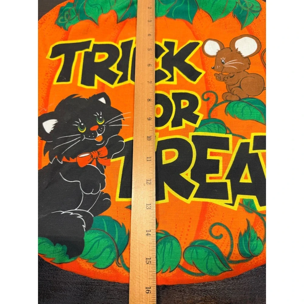 N/A festive halloween