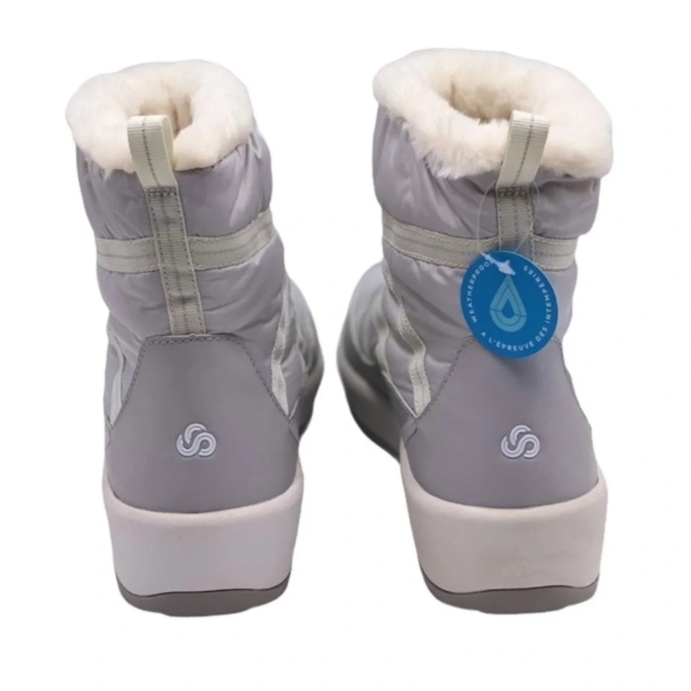Clarks Step North Frost Snow Waterproof Winter Boots Booties NIB